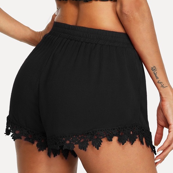 🎉Black Lace Shorts! Very Soft! - Picture 4 of 5